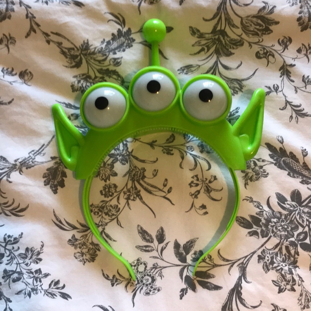 Disney parks alien ears